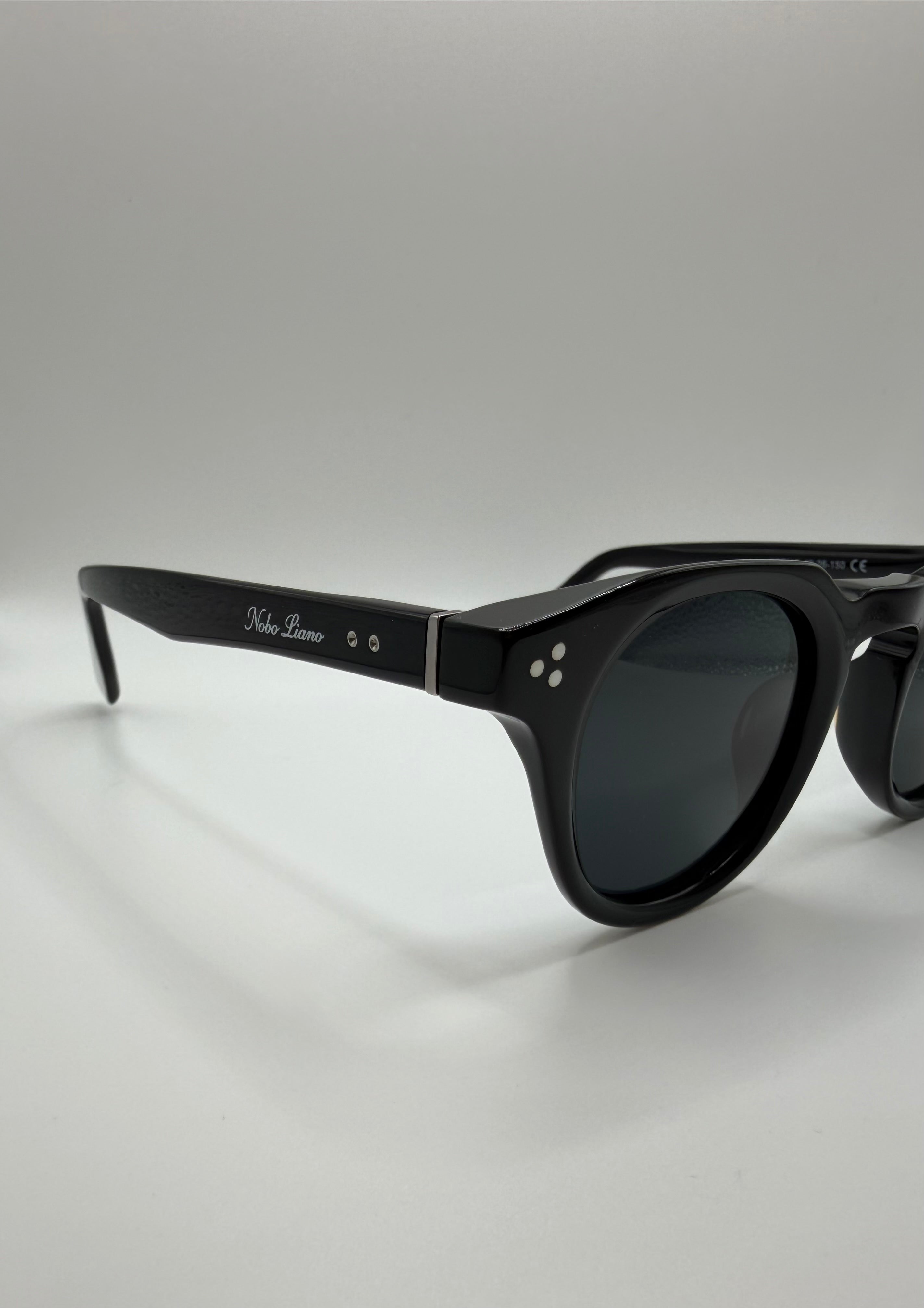 Nero Nobo Glasses - Black