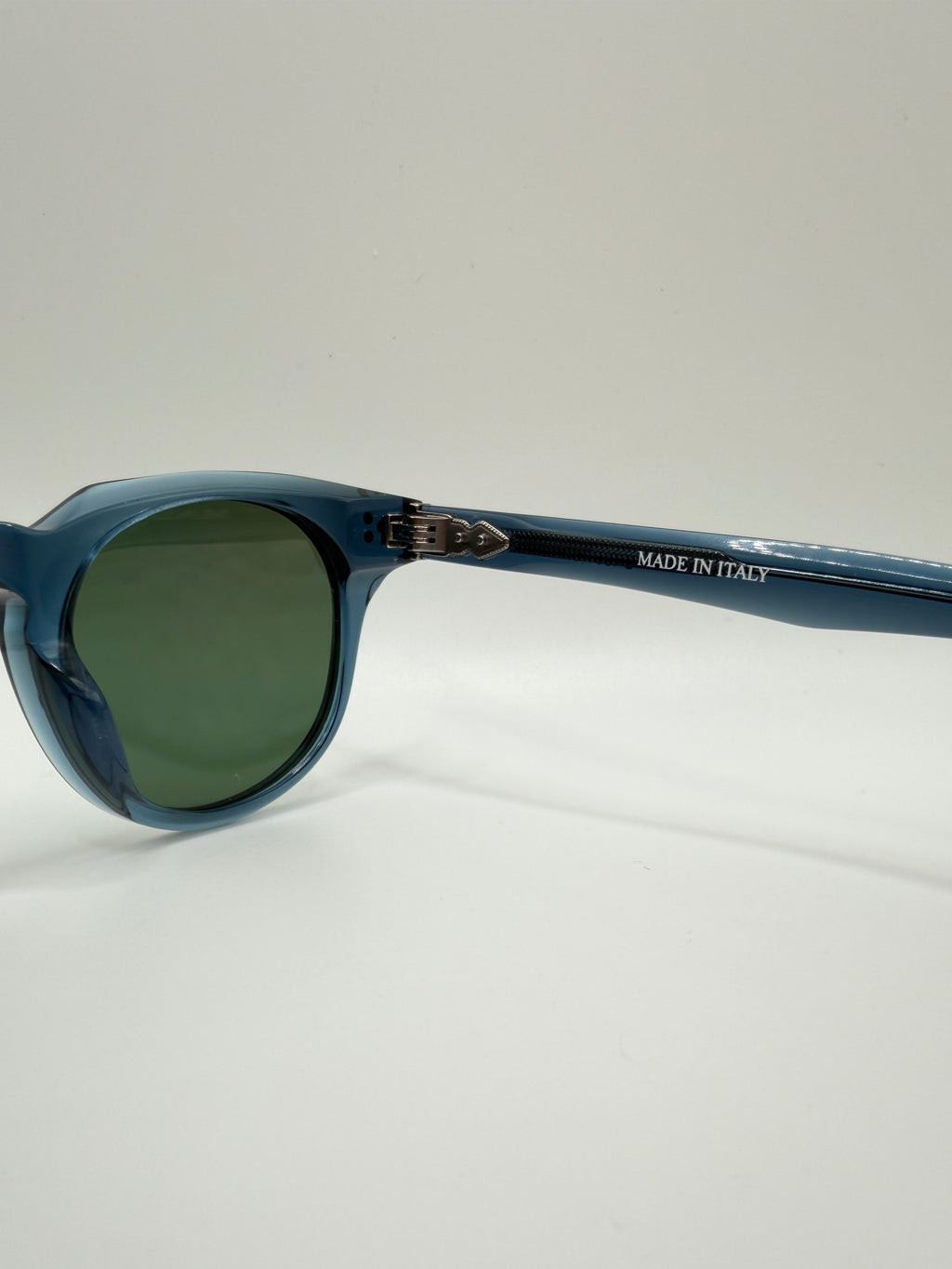 Blu Nobo Glasses - Deep Olive